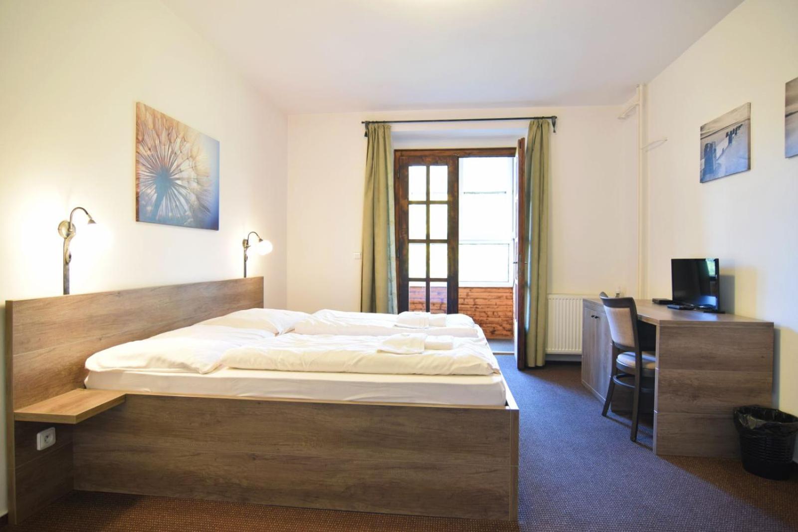 Hotel Konsel Říčky Extérieur photo