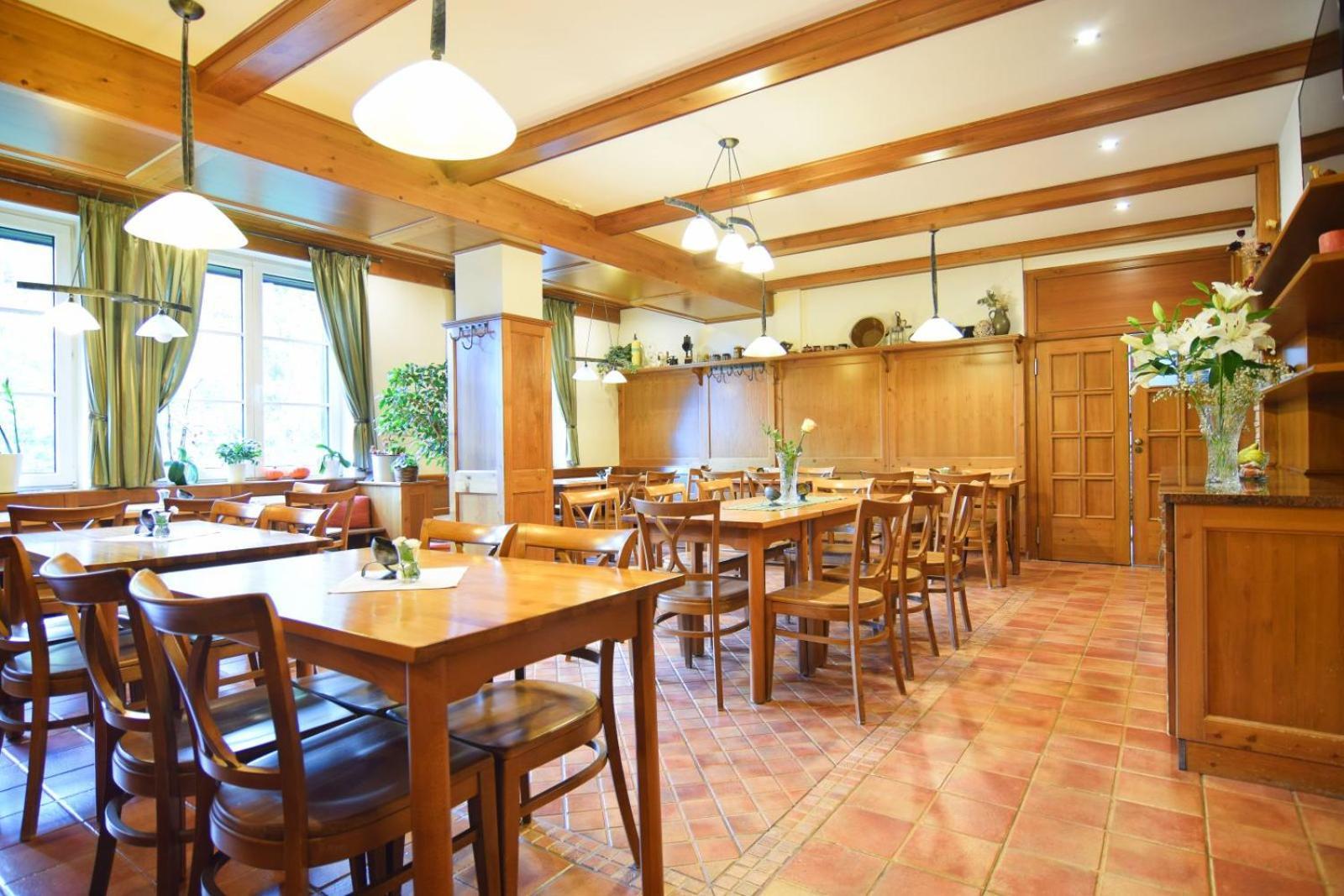 Hotel Konsel Říčky Extérieur photo